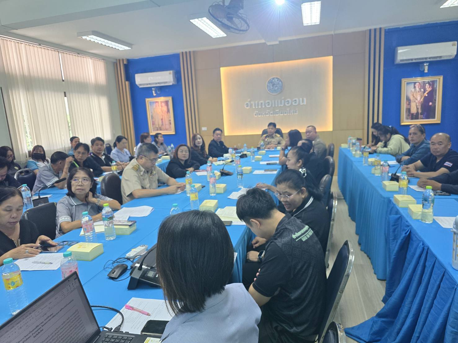สำนักงานพัฒนาชุมชนอำเภอแม่ออน ร่วมประชุมคณะอนุกรรมการพัฒนาคุณภาพชีวิตระดับอำเภอ (พชอ.) อำเภอแม่ออน ครั้งที่ 1/2569