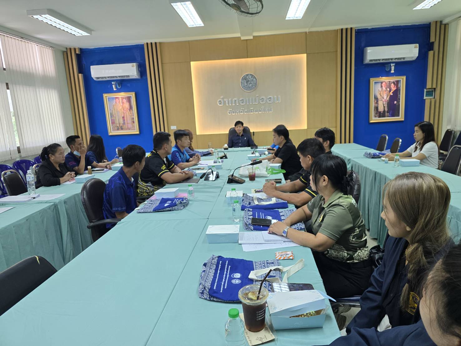 สำนักงานพัฒนาชุมชนอำเภอแม่ออน ดำเนินโครงการประชุมเพิ่มศักยภาพคณะกรรมการเครือข่ายกองทุนชุมชนขับเคลื่อนกลุ่มออมทรัพย์เพื่อการผลิต (ระดับอำเภอ) ประจำปี พ.ศ. 2569
